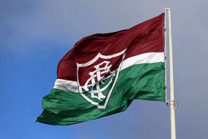 Jogador cobra e Justiça condena Fluminense por não contratar seguro.
